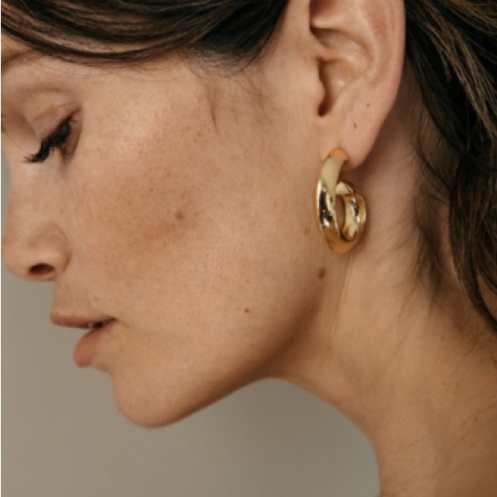 Gold Twisted Hoop Earrings Bold Sculptural Design